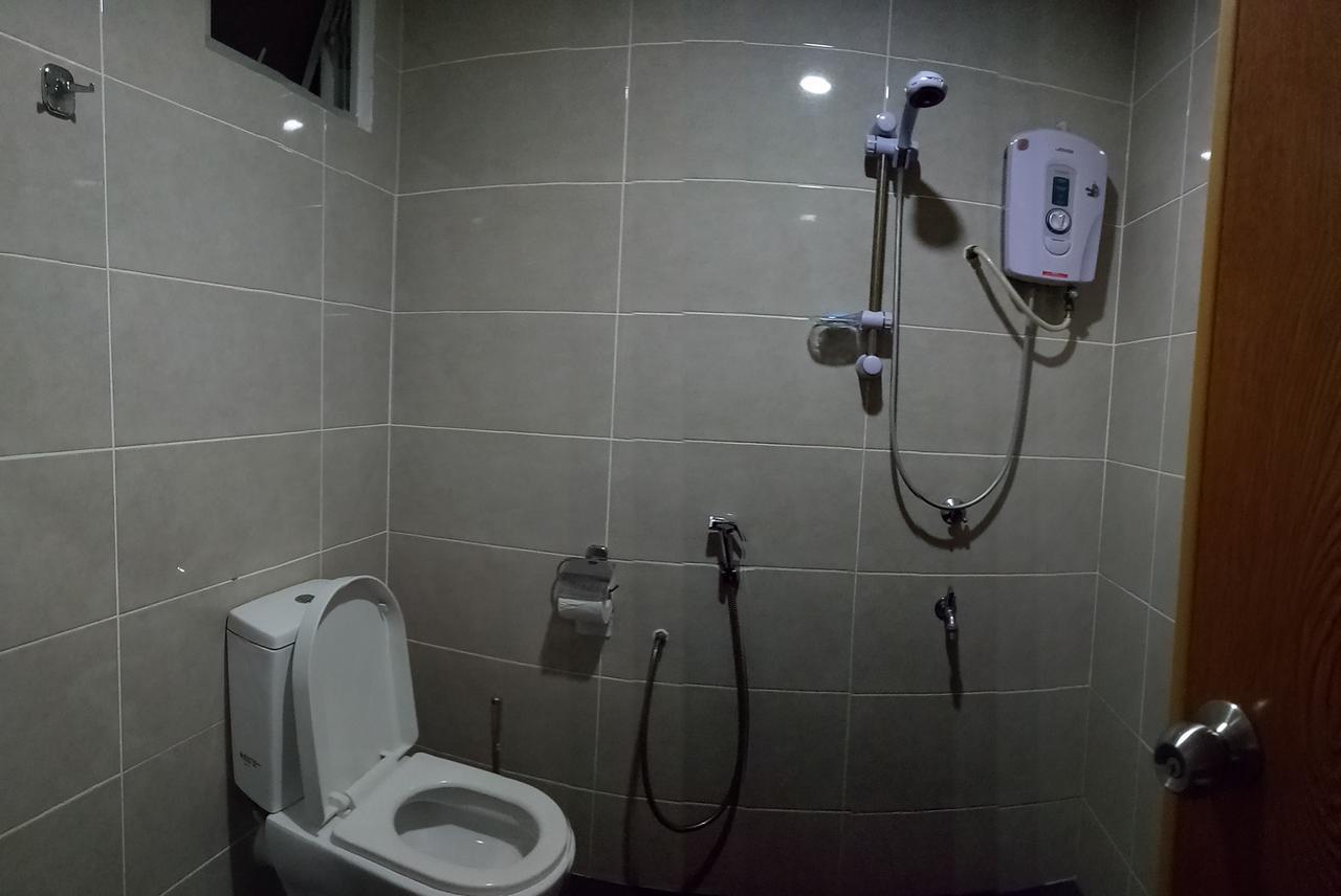 Auberge de jeunesse Hood à Kota Kinabalu Extérieur photo